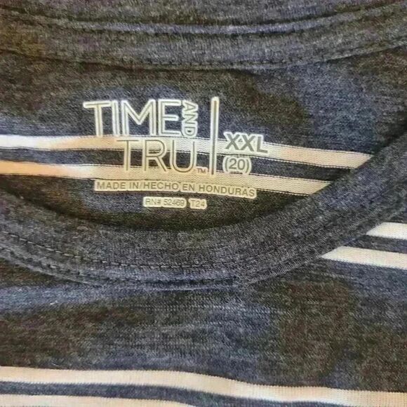 Time & Tru Women's Dark Navy/Vivid White Cotton/Poly Striped T-Shirt NEW - Picture 7 of 8